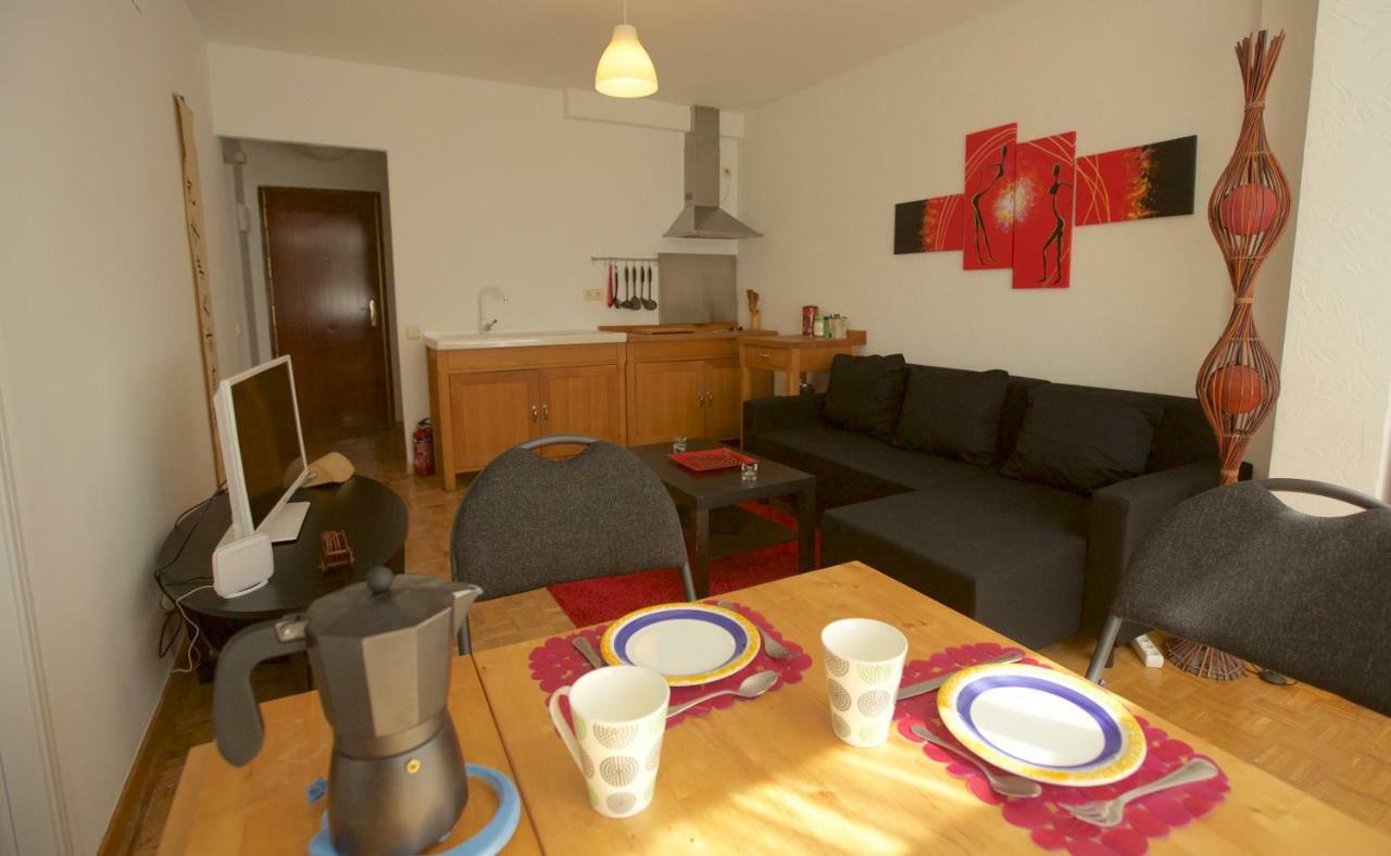 Apartment In Lavapies Madrid Center Eksteriør billede